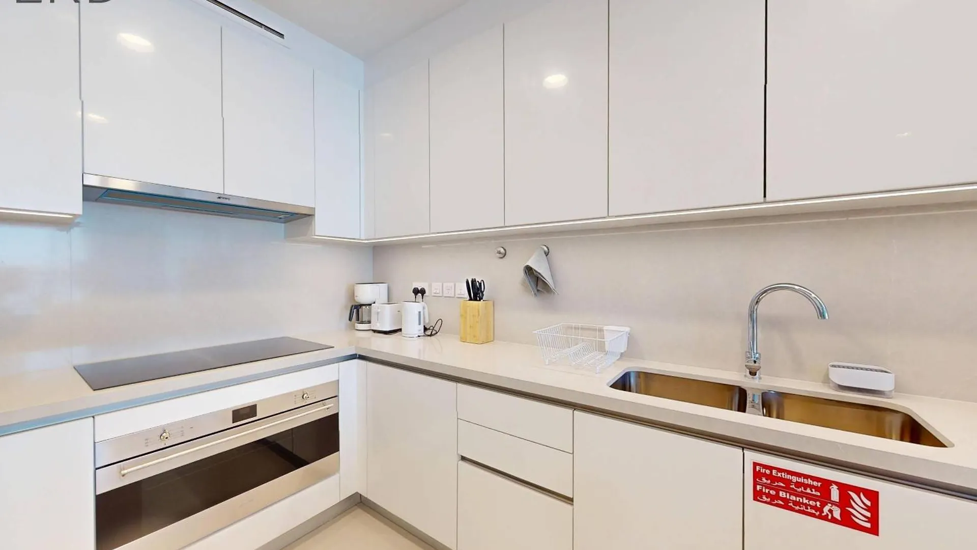 Apartment Elegant 2Br With Maids And Stunning Canal Views Dubai